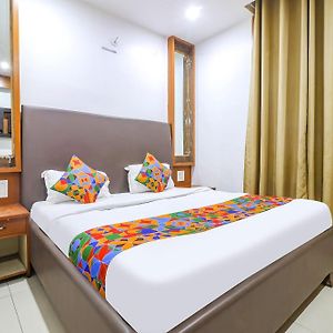 Fabhotel Nand